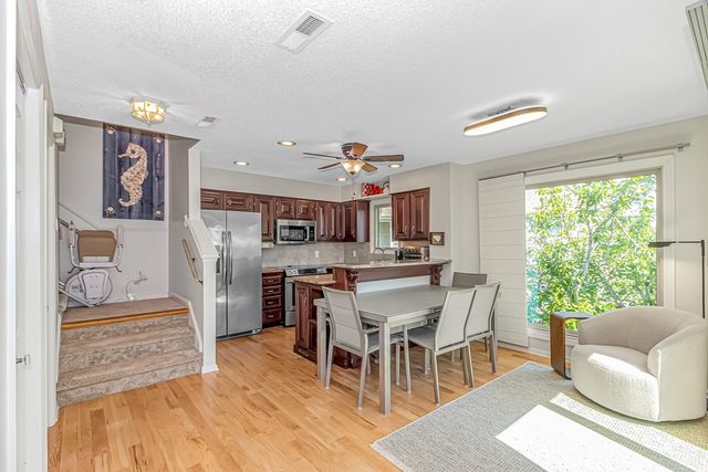 1668 Harbor Dr., North Myrtle Beach, SC 29582