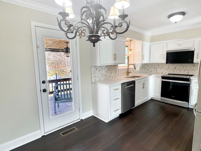 301 Wildlife Rd, Dover, TN 37058