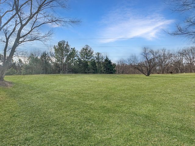 301 Wildlife Rd, Dover, TN 37058