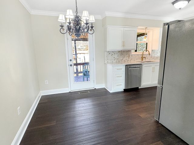 301 Wildlife Rd, Dover, TN 37058