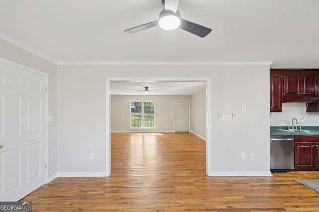 2024 Fischer Road, Sharpsburg, GA 30277