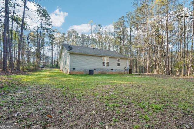 2024 Fischer Road, Sharpsburg, GA 30277