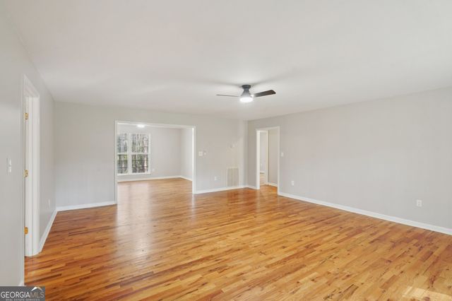 2024 Fischer Road, Sharpsburg, GA 30277