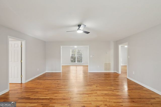 2024 Fischer Road, Sharpsburg, GA 30277