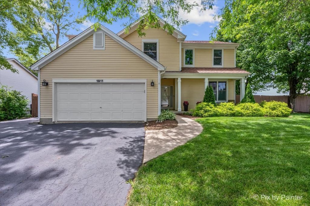 1911 Pine Drive, Mchenry, IL 60051