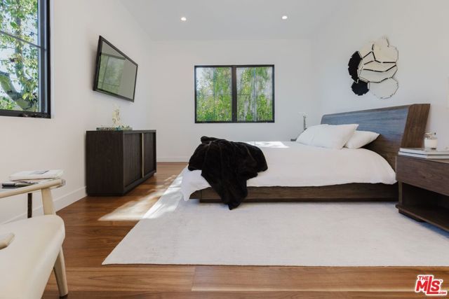 5192 Parkway Calabasas, Calabasas, CA 91302