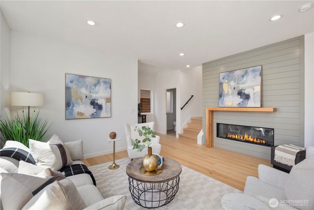 510 N 92nd Street, Seattle, WA 98103