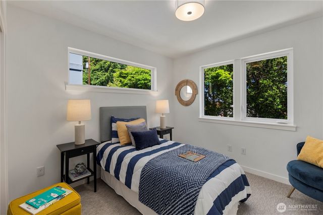 510 N 92nd Street, Seattle, WA 98103