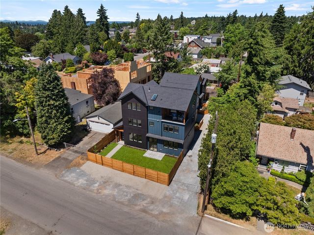 510 N 92nd Street, Seattle, WA 98103