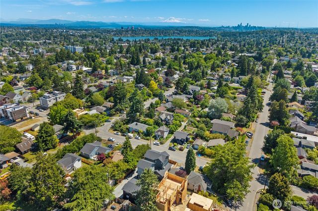 510 N 92nd Street, Seattle, WA 98103