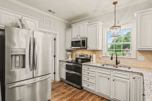229 Tedpace Street, Princeton, NC 27569