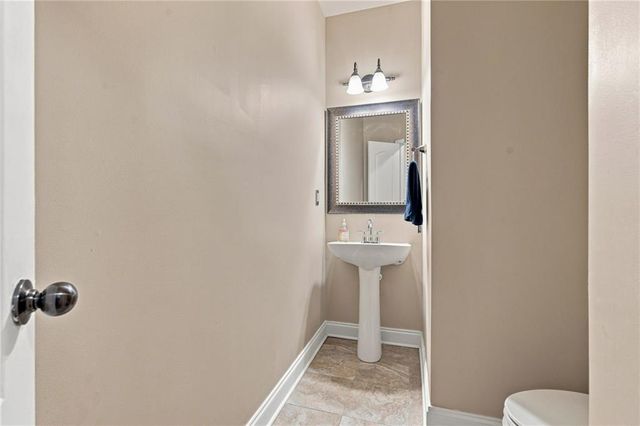 11143 Blackbird Lane, Alpharetta, GA 30022