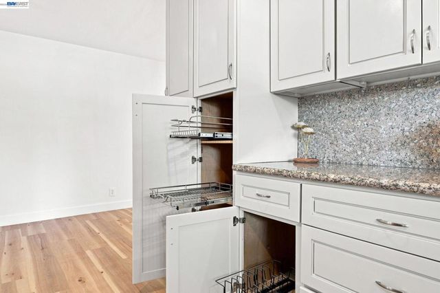 6963 Portage Rd, Dublin, CA 94568
