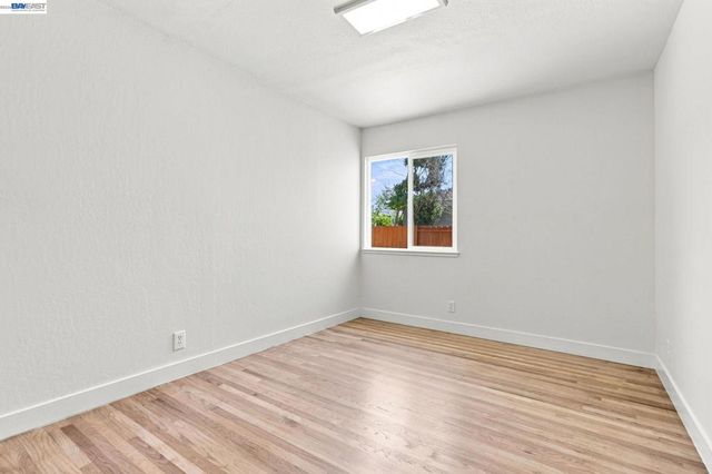 6963 Portage Rd, Dublin, CA 94568