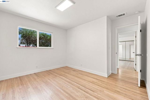 6963 Portage Rd, Dublin, CA 94568