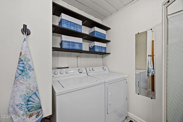 314 Pond View Court, Hampstead, NC 28443