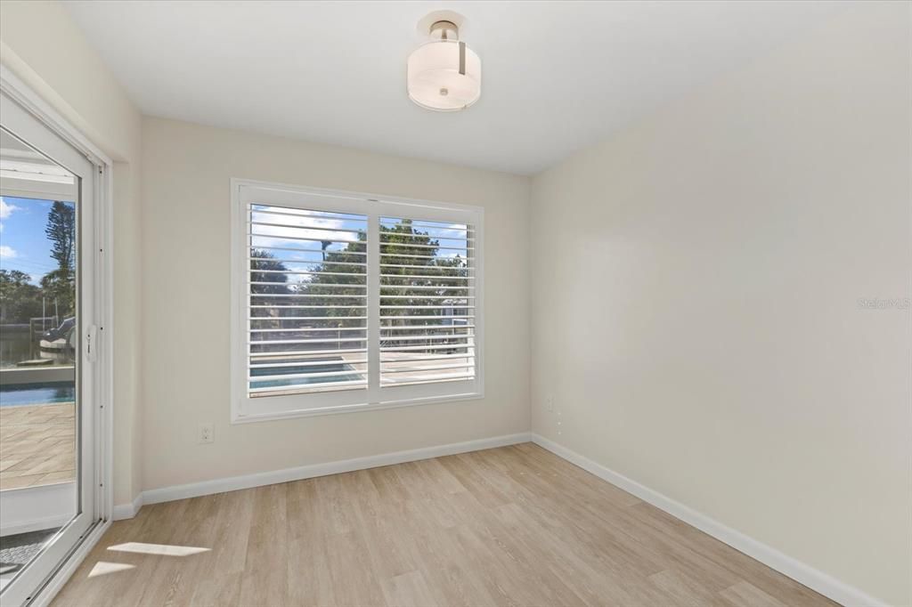 Image 26 of property listing at 5164 WINDWARD AVENUE, Sarasota, FL 34242