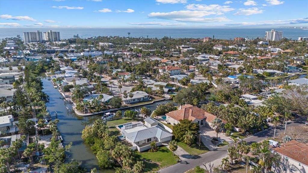 Image 55 of property listing at 5164 WINDWARD AVENUE, Sarasota, FL 34242