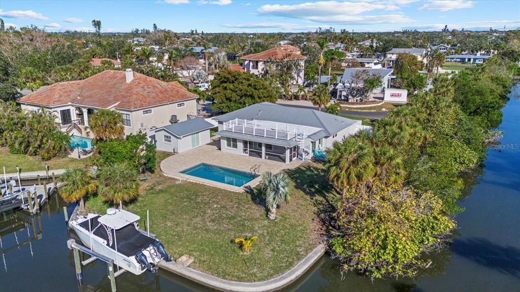 Image 59 of property listing at 5164 WINDWARD AVENUE, Sarasota, FL 34242