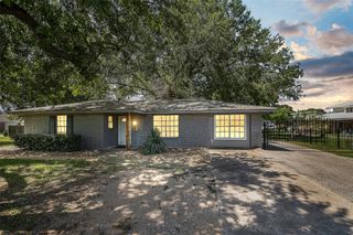 15915 Mueschke Road, Cypress, TX 77433