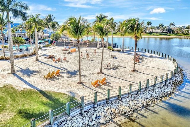 14559 Edgewater CIR, Naples, FL 34114