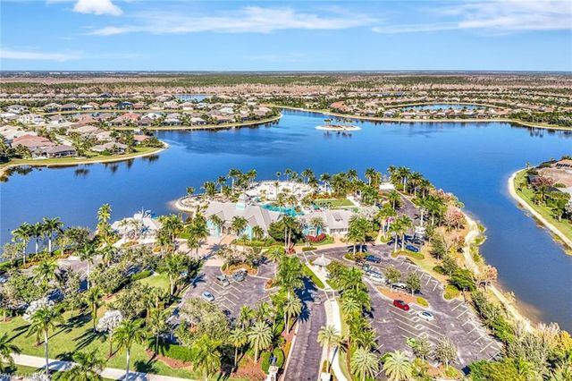 14559 Edgewater CIR, Naples, FL 34114