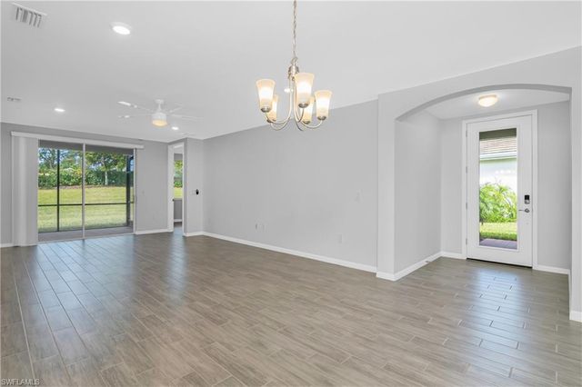 14559 Edgewater CIR, Naples, FL 34114