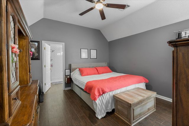 2960 WOODLAND ELM CV S, Lakeland, TN 38002