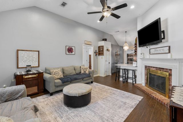 2960 WOODLAND ELM CV S, Lakeland, TN 38002