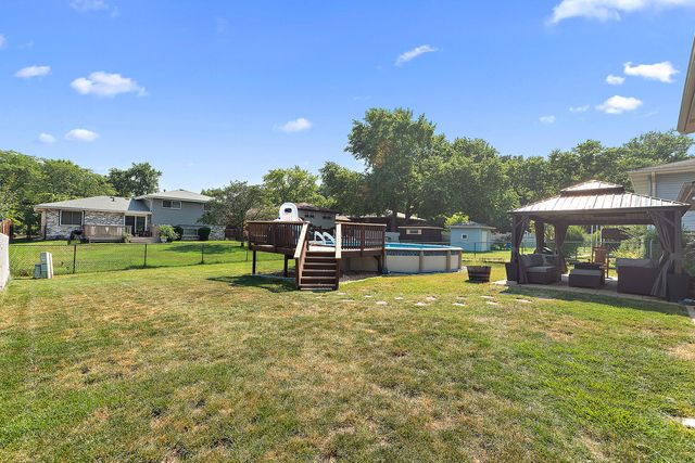 5551 143rd Street, Midlothian, IL 60445