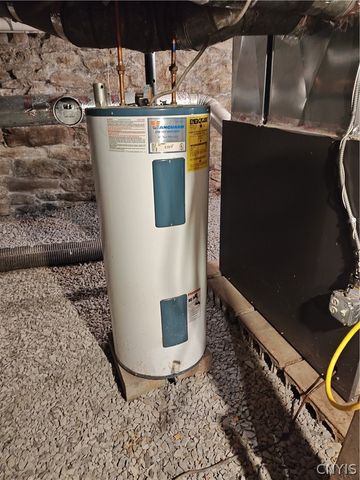 8022 West Leyden Road, Boonville, NY 13309