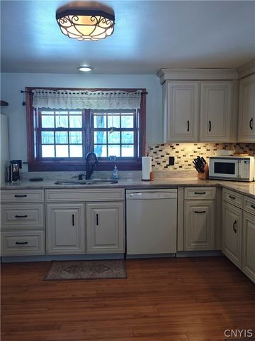 8022 West Leyden Road, Boonville, NY 13309