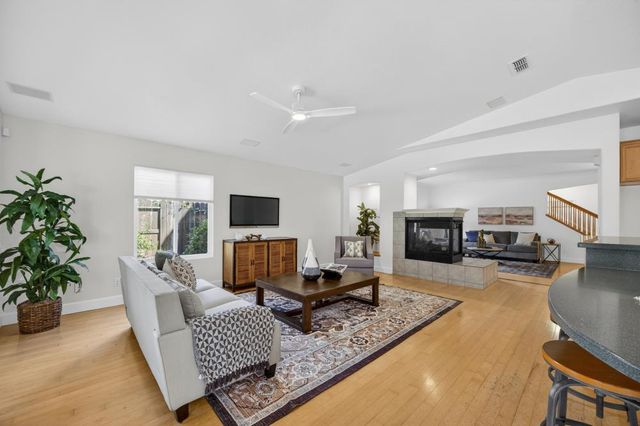 2115 Bearden St, Davis, CA 95618