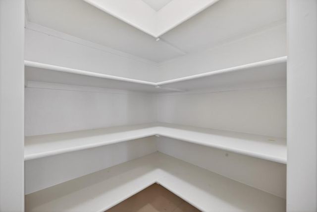 2115 Bearden St, Davis, CA 95618