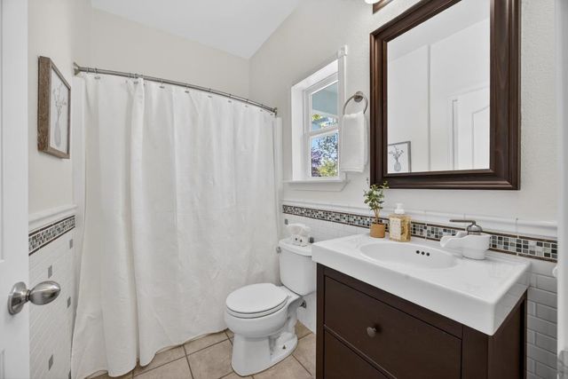 2115 Bearden St, Davis, CA 95618