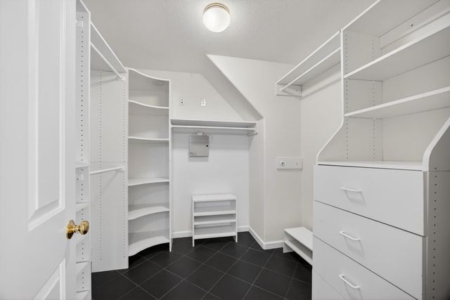 2115 Bearden St, Davis, CA 95618