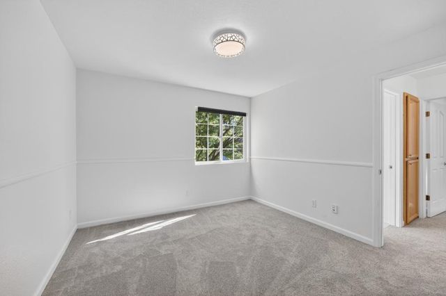 2115 Bearden St, Davis, CA 95618