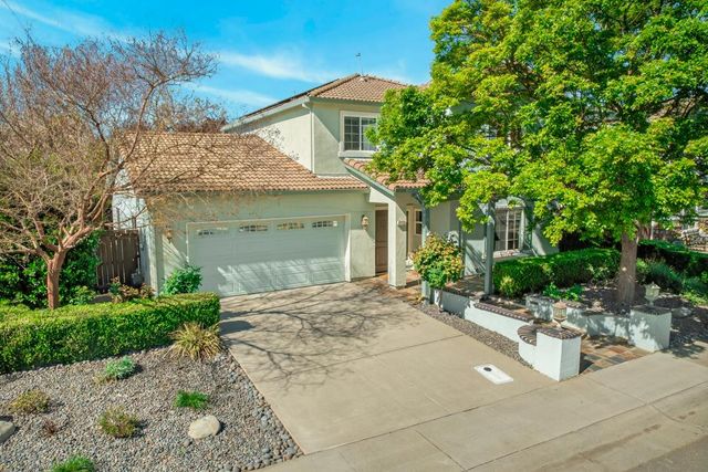 2115 Bearden St, Davis, CA 95618