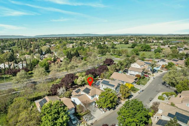 2115 Bearden St, Davis, CA 95618