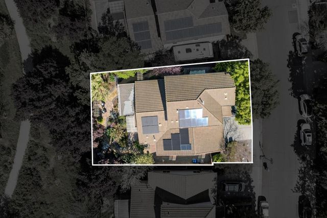 2115 Bearden St, Davis, CA 95618