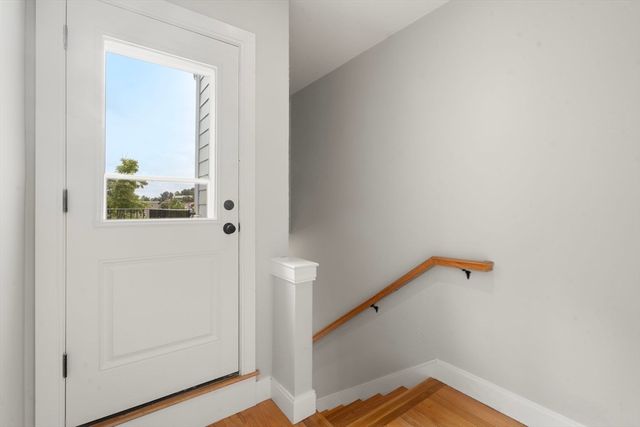 123-125 Centre St TH6, Boston, MA 02124