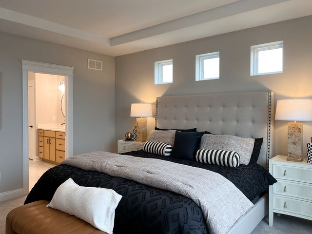 1238 Parkside Drive, Sycamore, IL 60178