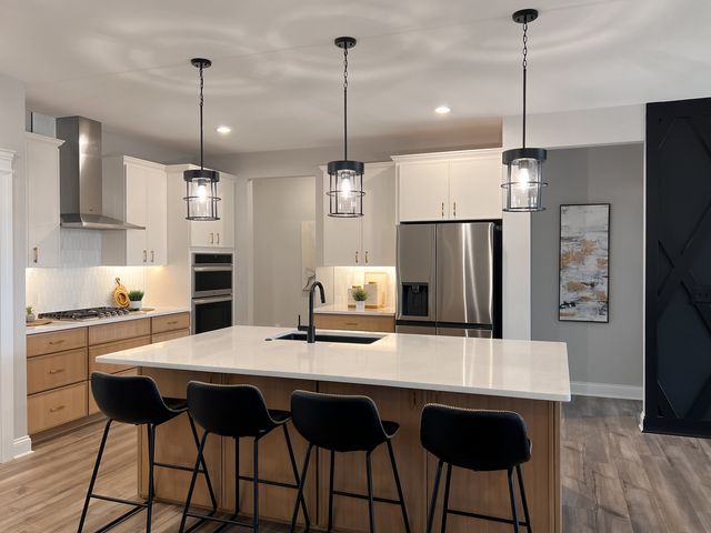 1238 Parkside Drive, Sycamore, IL 60178