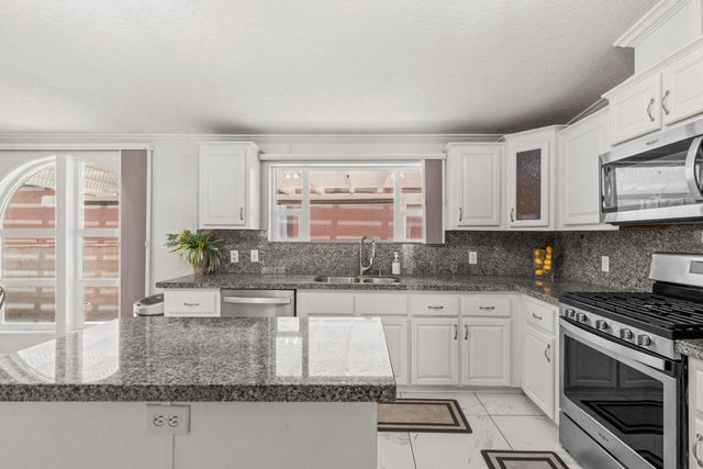 35461 Mexico Way, Thousand Palms, CA 92276