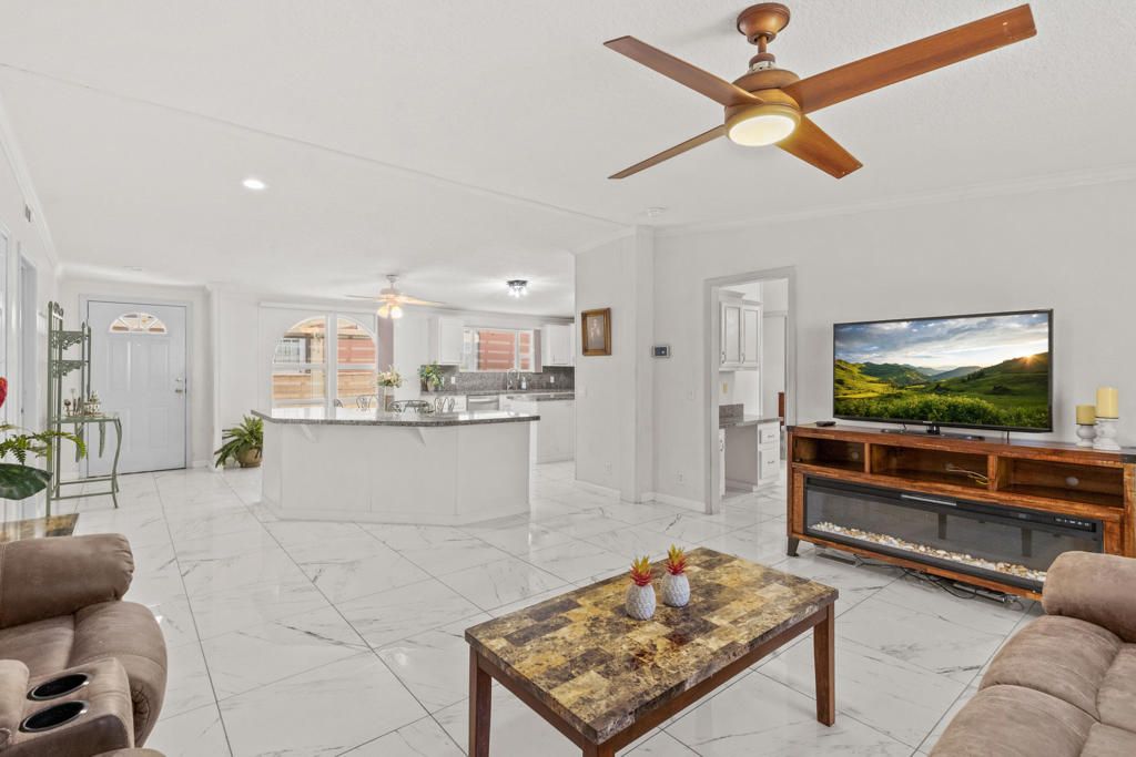 Image 10 of property listing at 35461 Mexico Way, Thousand Palms, CA 92276