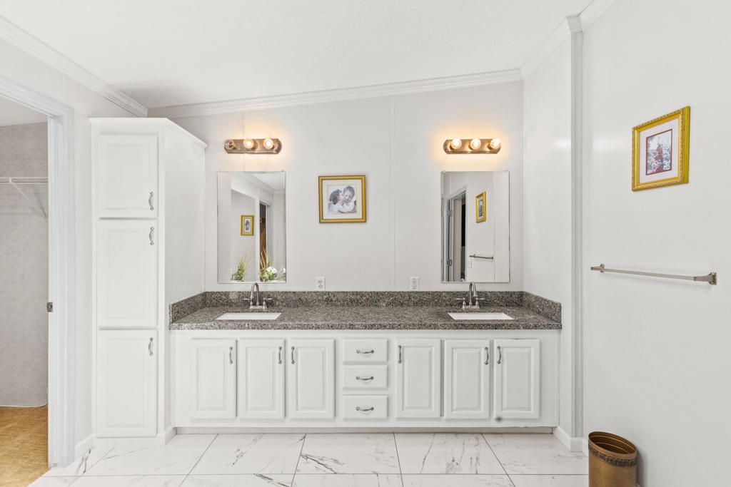 Image 22 of property listing at 35461 Mexico Way, Thousand Palms, CA 92276