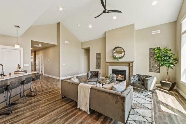 18096 N Morton Ct, Colbert, WA 99005