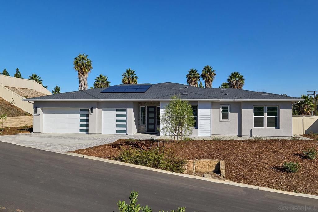 1748 Ishihara Rd, Vista, CA 92084 — photo 2