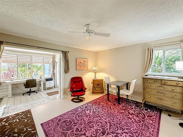 601 E SEMINOLE DRIVE, Venice, FL 34293