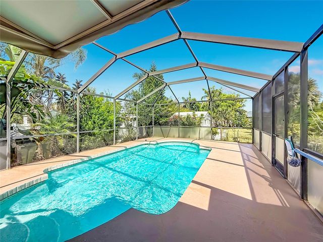 601 E SEMINOLE DRIVE, Venice, FL 34293